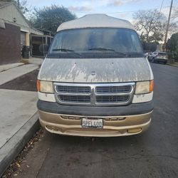 2002 Dodge Ram Van