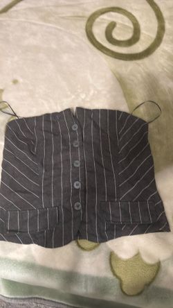 blusas L las 2 por $10 dólares