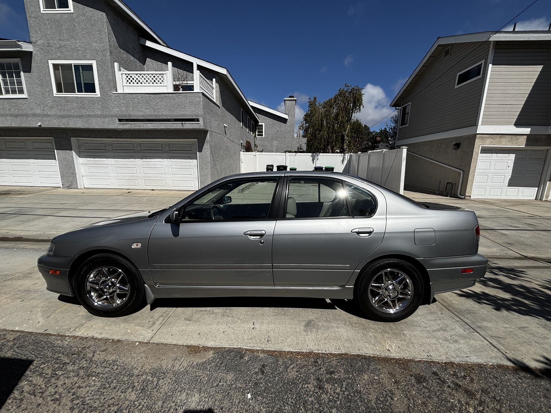 2002 Infiniti G20