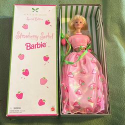 Vintage 1998 “Strawberry Sorbet Barbie” AVON exclusive special edition 