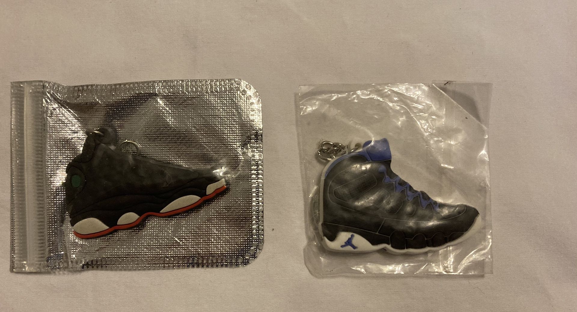 2 jordan shoes keychains brand new never used basketball kicks number 