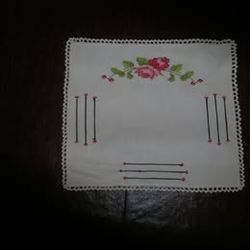 One - 7" x 8" Unique Bread Basket Liner