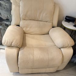 White recliner chair