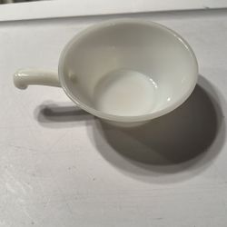 Vintage Anchor Hocking White Milk Glass Bowl With Handle