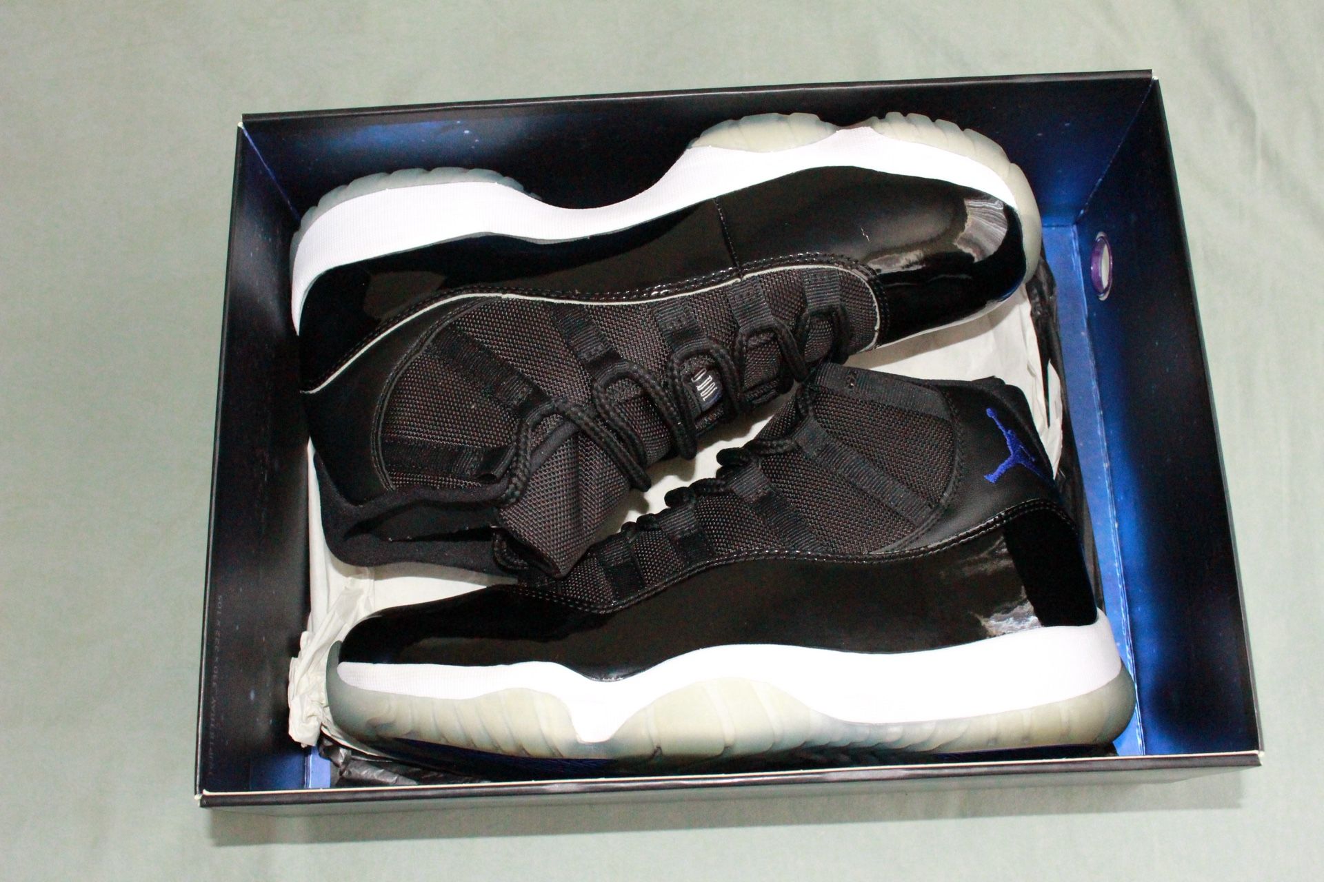 Nike air Jordan 11 Space Jam (2016)