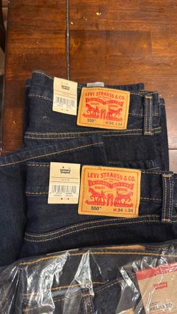 Levi’s 550 mens jeans NEW 34x34