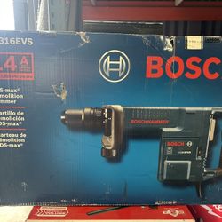 Bosch 11316EVS 14 Amp 120 Volt Corded Demolition Hammer New 
