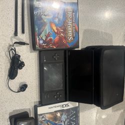 Nintendo DS With Games And Accessories