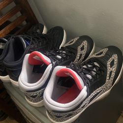 Air Jordan 11 SEs Space Jams TRADE TRADE