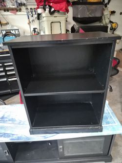 2 shelf bookcase