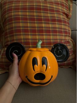 HomeGoods, Disney Halloween pumpkin HomeGoods, Disney Halloween pumpkin