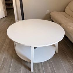 white round coffee table
