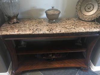 Brand new sofa table