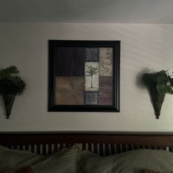 Wall Decor - Bundle Of Pics And Sconces 