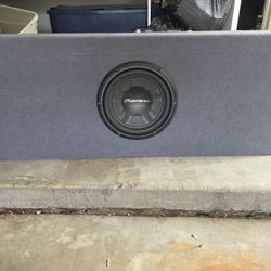 Pioneer Champion Series 10" Subwoofer With Box Enclosure 