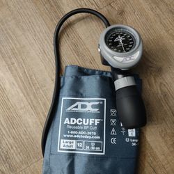 Aneriod Sphygmomanometer Manual Arm Blood Pressure Monitor For Sale 