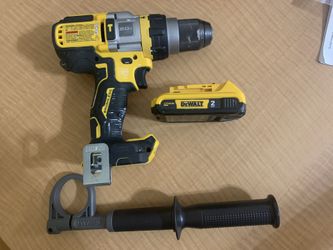 DEWALT XR FLEXVOLT Drill with hammer