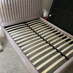 Upholstered Platform Bed - QUEEN - Great Condition!
