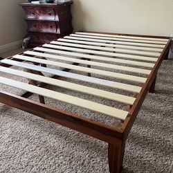 Wood Bed Frame - Full