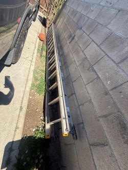 Ladder 30 feet ladder 18 feet