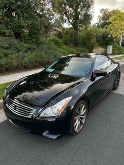 2010 Infiniti G37