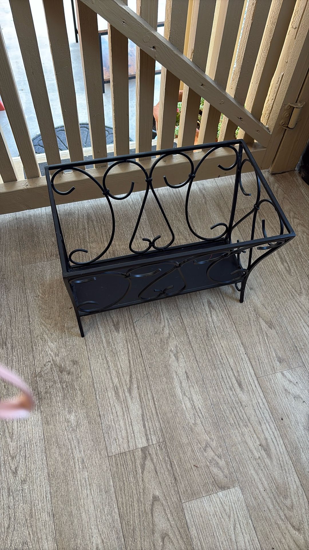 Magazine Rack