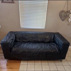 IKEA KLIPPAN COUCH! EUC! 