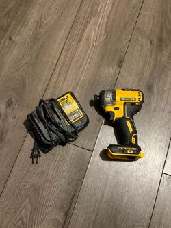 Dewalt drill charger