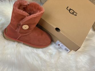 Ugg boots size 9