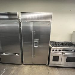 42” SUBZERO REFRIGERATOR