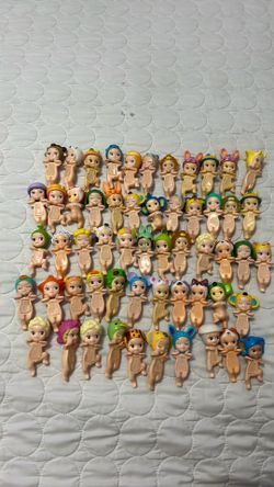 Mini Figurines