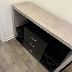 Server/ bar 