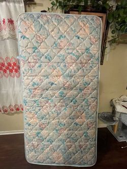 Mattress  twin size