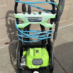Green works Electric Pressure Washer 2000 Psi
