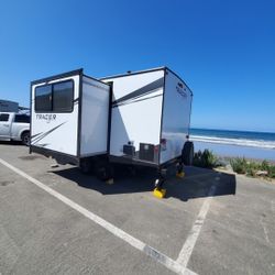 2021 TRACER LE 190RBSLE LIKE NEW USED 3 TIMES LENGTH 22'2INCH IN PERFECT CONDITION NICE AND CLEAN NO PETS,SALE WITH ALL ACCESSORIES HITCH STABILIZED,S