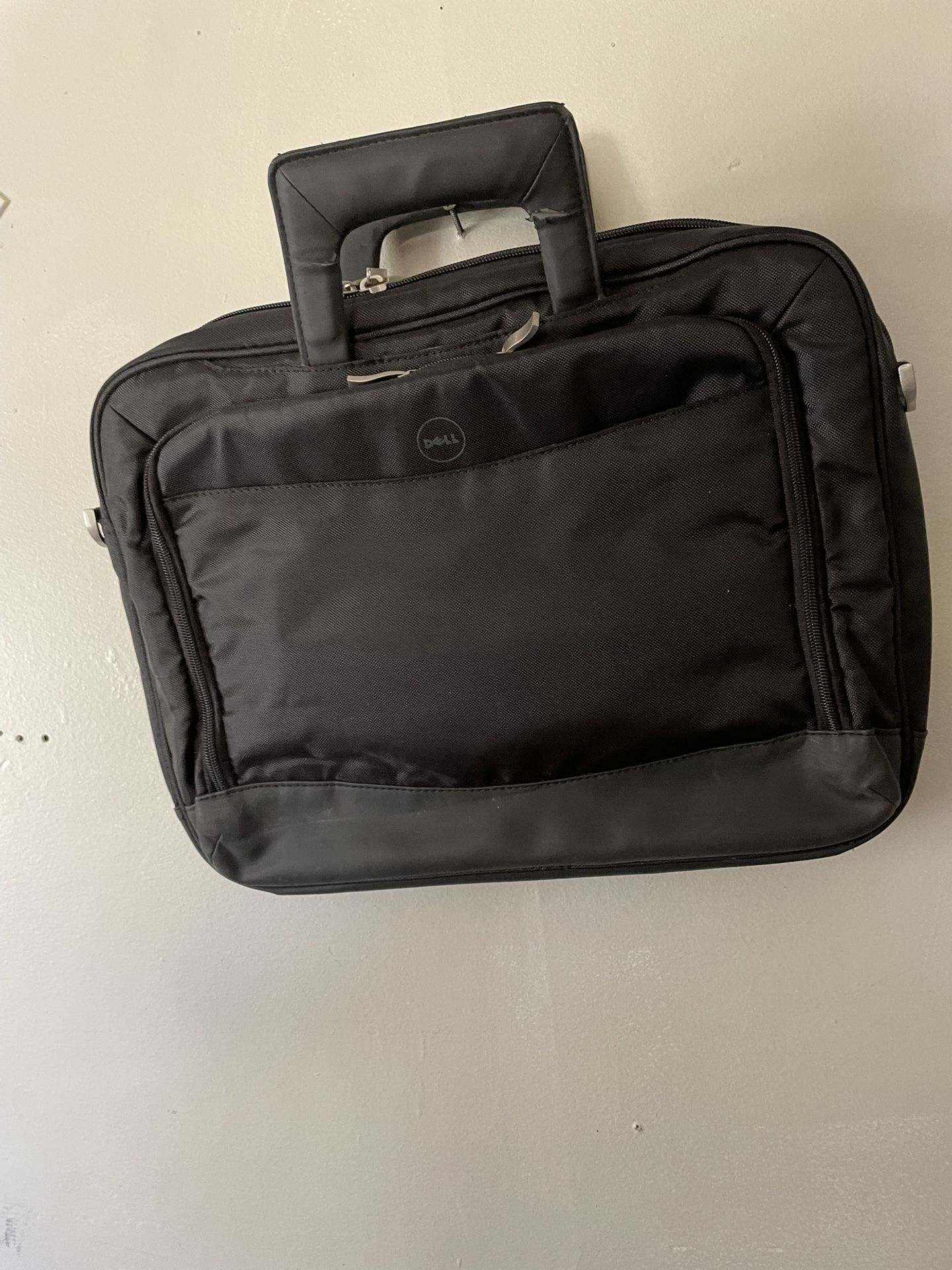 - [ ] dell laptop bag