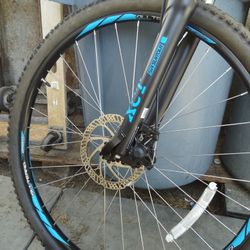 Aggressor Pro GT Mountain Bike M  27.5 
