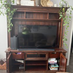 Living Room Furniture Tv Stand & Entertainment Center 