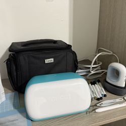 Cricut Joy Bundle W Cricut Mini Heat Press