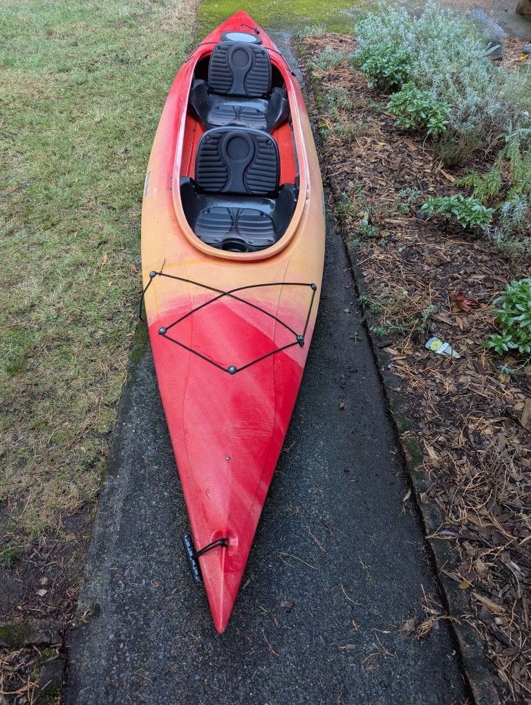 West Marine Saba 14.0 Tandem Sit-Inside Kayak