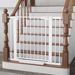 Cumbor Baby Gate or Dog Gate -New-