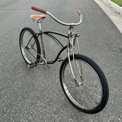 1980 Vintage Schwinn Cruiser Bike