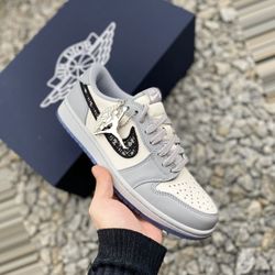 Jordan 1 Low Dior 61