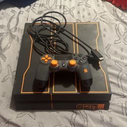 PS4 Call Of Duty Edition