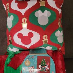 Disney Minnie and Mickey Pillow And Throw Blanket