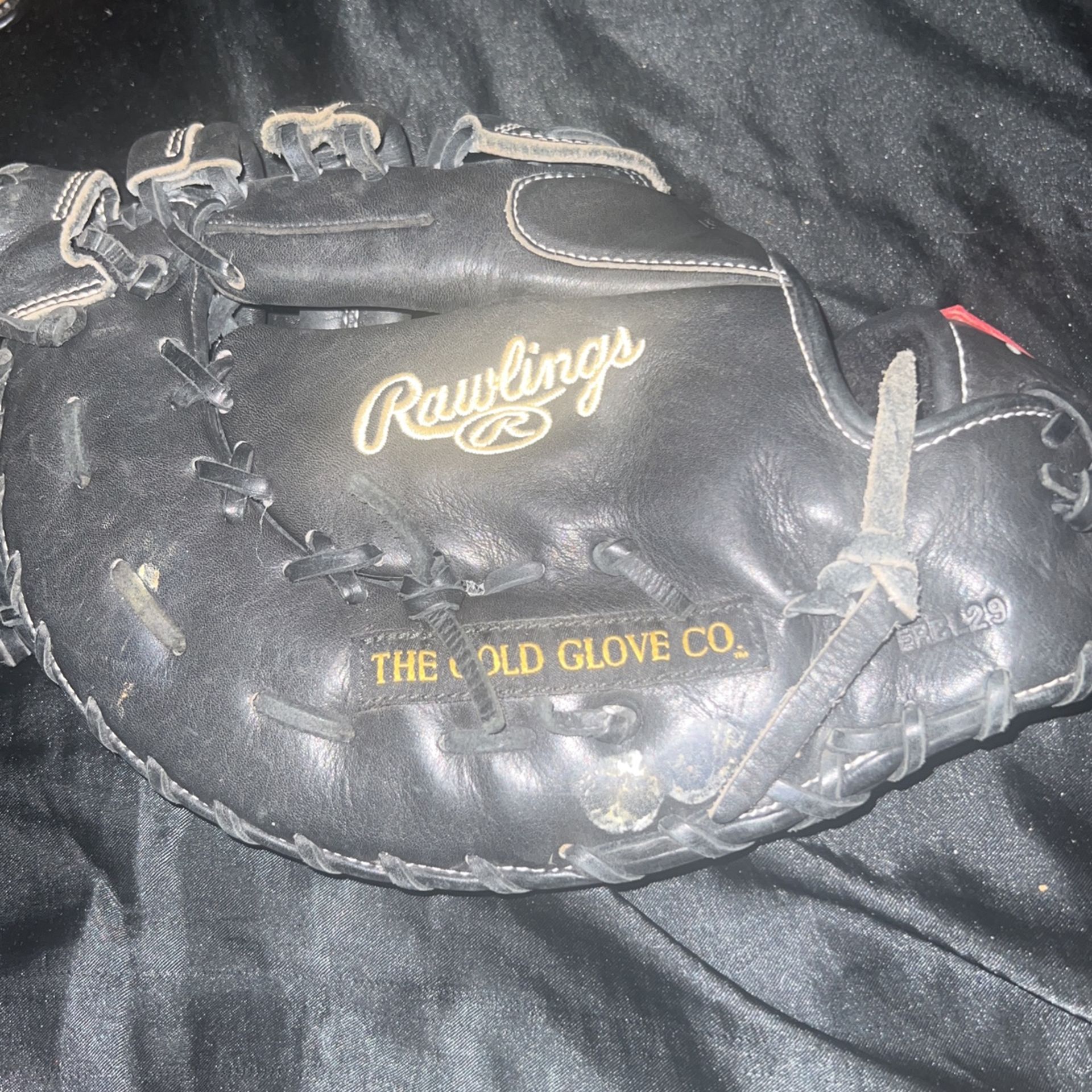 Rawlings First Base Gold Glove .