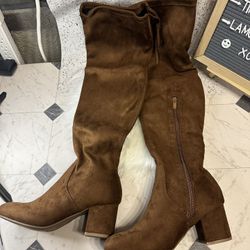 Over The Kneee Boots 