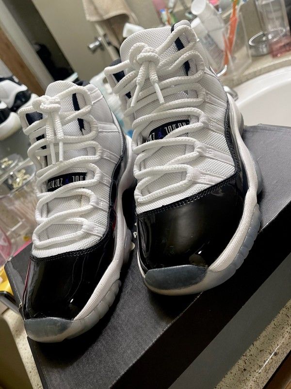 Jordan 11