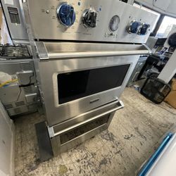 Viking 30” Double Oven In Stainless Steel Used Electric 