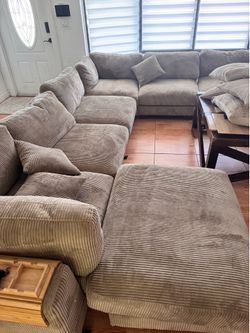 Like New Tan Oversized couch